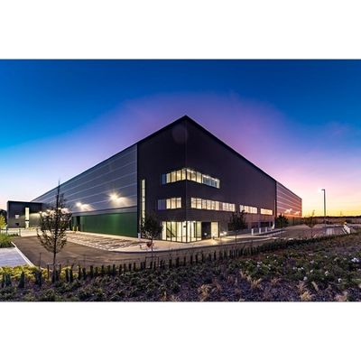 Windproof χάλυβα Prefab επαγγελματίας σταθερότητας λεωφόρων δομών ψωνίζοντας