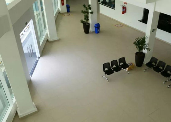 Q355 χάλυβα πλαισίων εμπορική αίθουσα έκθεσης δομών χάλυβα κτηρίων Windproof