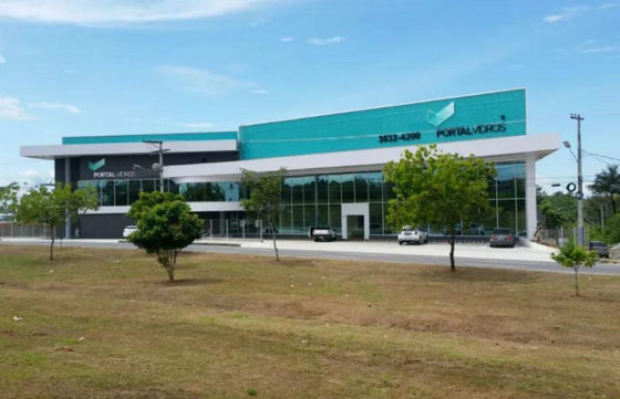 Prefab εμπορική αίθουσα εκθέσεως ΜΒ αυτοκινήτων δομών χάλυβα Decoiling κατασκευής πλαισίων