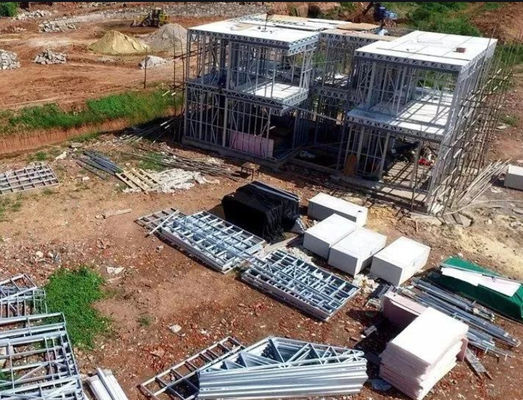 Δομή χάλυβα Q355B Q235B που στεγάζει τη Windproof ελαφριά βίλα πλαισίων χάλυβα