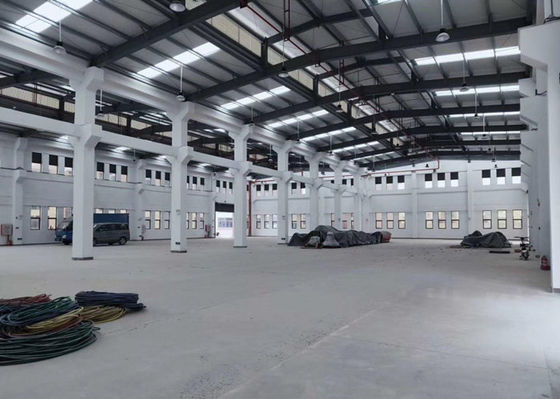 Prefab οικοδόμησης δομών κτήριο πλαισίων χάλυβα αποθηκών εμπορευμάτων βιομηχανικό