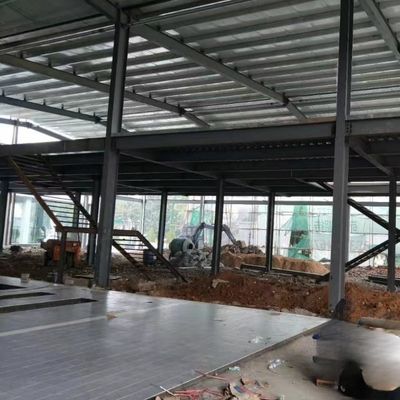 Εργαστήριο κατασκευής δομών από χάλυβα με κλίση οροφής από ελαφρύ μέταλλο