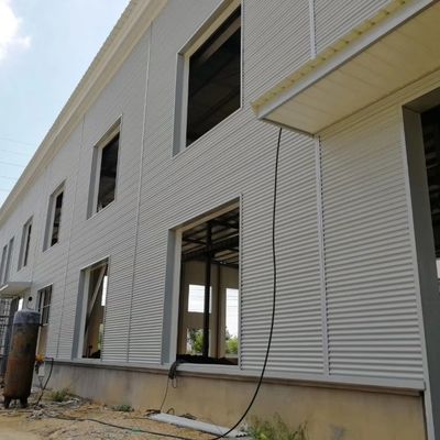 Σύγχρονο σχεδιασμό Light Metal Building Prefab Steel Structure Εργαστήριο